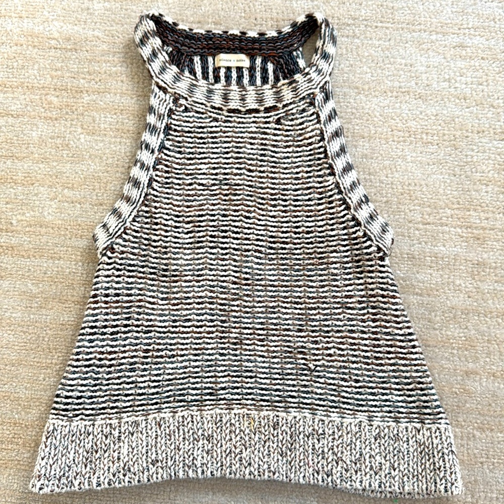 Sweater tank